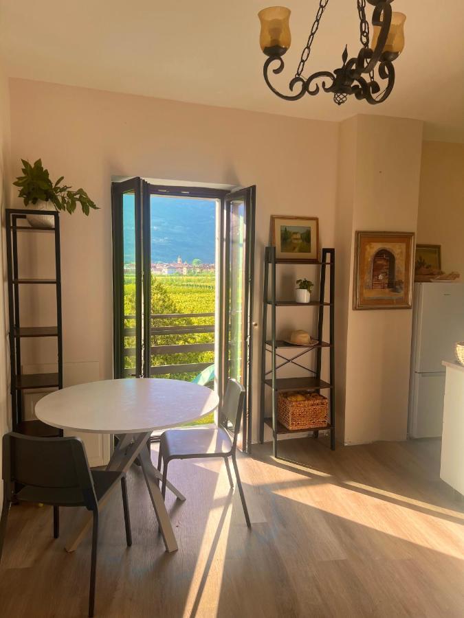G-House Modernes Apartment Mit Tollem Ausblick Riva del Garda Luaran gambar